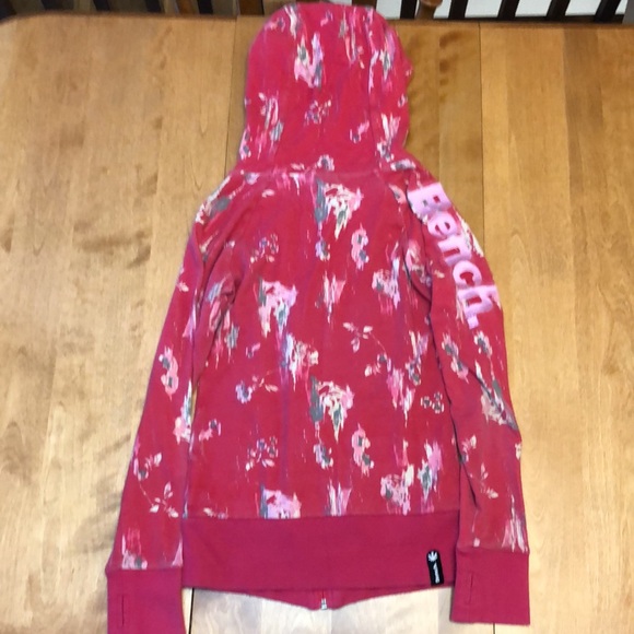 Bench hoodie - Picture 2 of 2